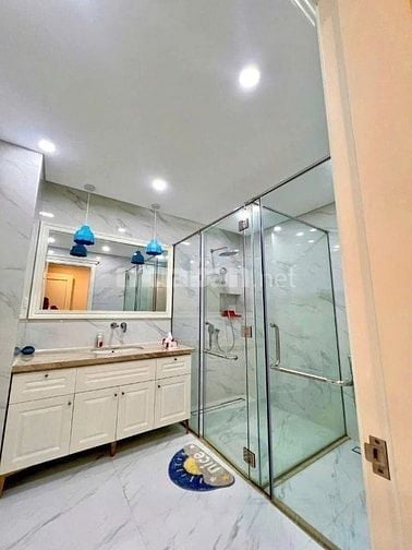 Giảm mạnh nhà ngay UNG VĂN KHIÊM 6tỷ850, 80m2 HXH5M SHR gần trường học