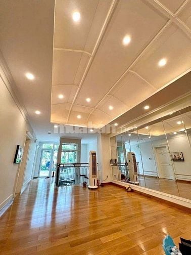 Giảm mạnh nhà ngay UNG VĂN KHIÊM 6tỷ850, 80m2 HXH5M SHR gần trường học