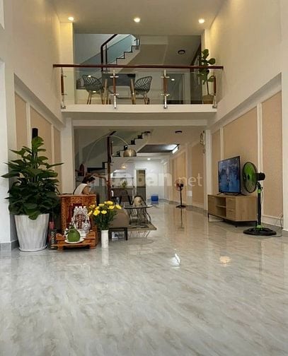 SIỂU PHẨM NHÀ HXH ĐƯỜNG THÀNH THÁI P.14 QUẬN 10 - 3 TỶ 650/DT:91.1m2