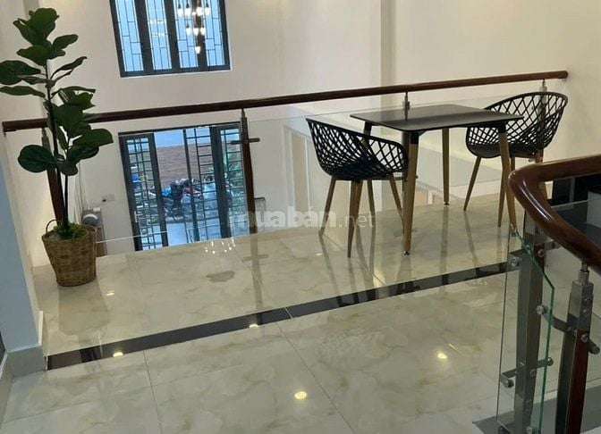 SIỂU PHẨM NHÀ HXH ĐƯỜNG THÀNH THÁI P.14 QUẬN 10 - 3 TỶ 650/DT:91.1m2