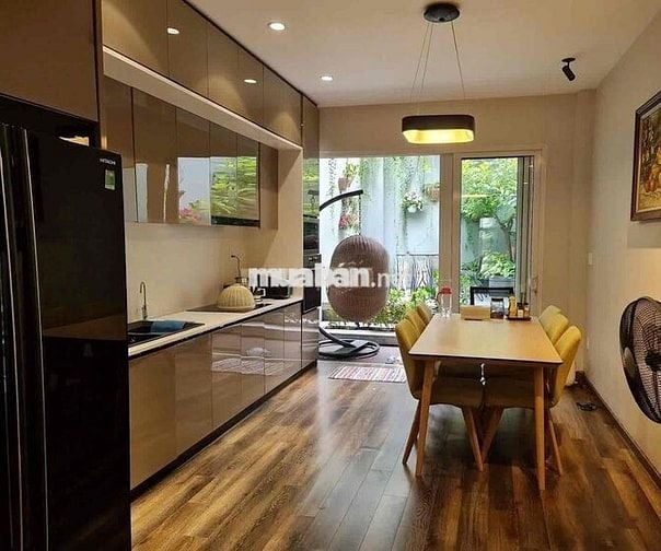 NHÀ XINH TRONG HẺM - HOÀNG VĂN THỤ - GIÁ 35tr