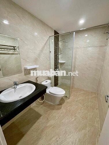 2PN + 2WC Full Tiện Nghi, Ưu Tiên Ở Ngay, Sát Q1 Thảo Điền