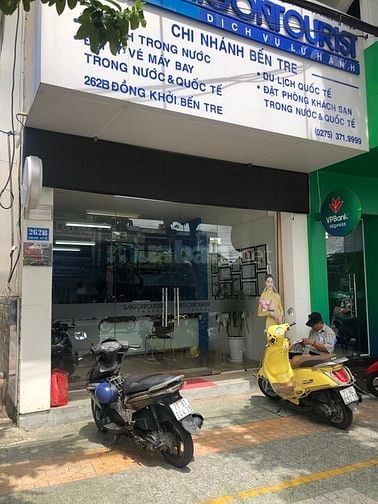 Cho thuê nhà mặt tiền đường Đồng Khởi trung tâm TP. Bến Tre, vị trí và