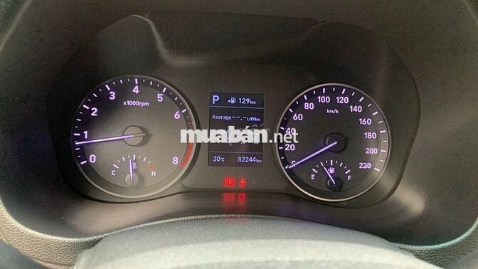 Hyundai Accent AT 2019 màu trắng, 82.000km