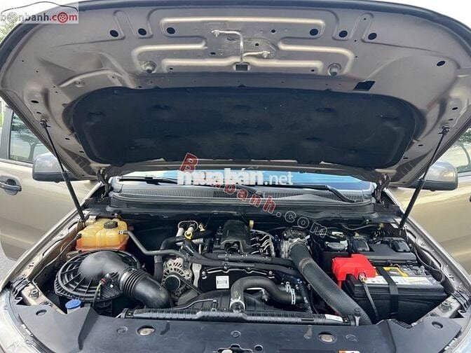 Ford Ranger XLS 2.2L 4x2 AT 2020 - 535 Triệu