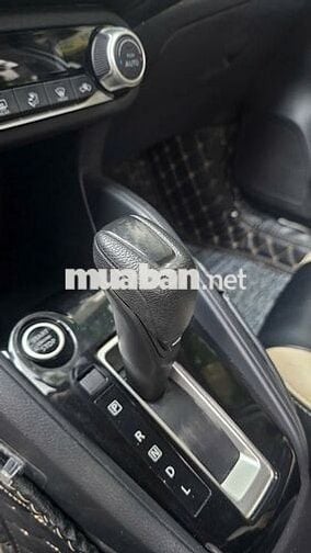 Ô tô Nissan Almera EL 2021 màu trắng