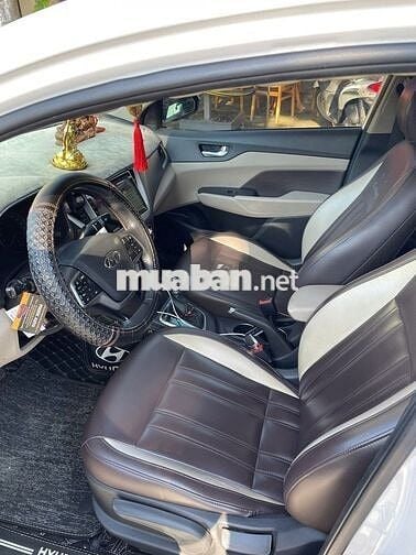 Hyundai Accent AT 2019 màu trắng, 82.000km