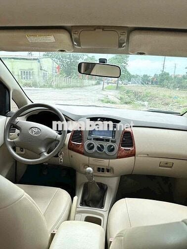 Toyota Innova 2007 G - 18000 km