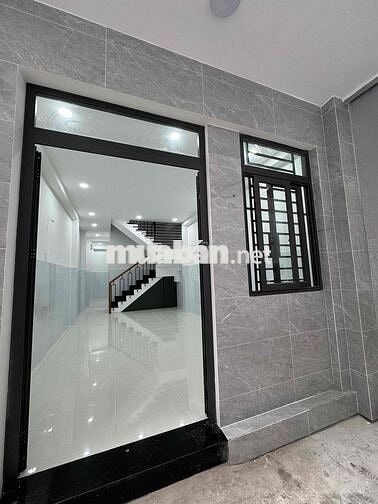 Cho thuê nhà mới xây 2PN + 2WC đường Lê Văn Sỹ, Q3, dtsd 83m2