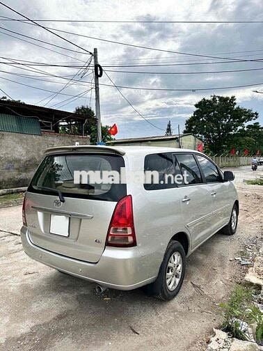 Toyota Innova 2007 G - 18000 km