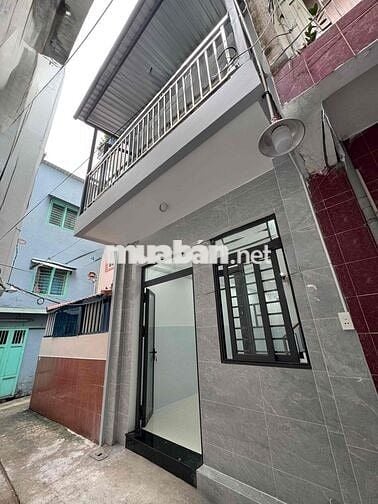 Cho thuê nhà mới xây 2PN + 2WC đường Lê Văn Sỹ, Q3, dtsd 83m2