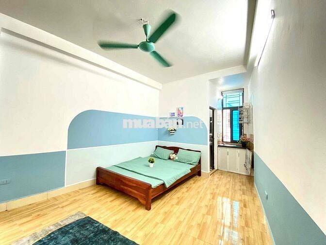 PHÒNG THOÁNG NGAY MỄ TRÌ HẠ - PHẠM HÙNG ĐỦ ĐỒ Ở NGAY - NHÀ XE RỘNG RÃI