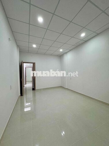Cho thuê nhà mới xây 2PN + 2WC đường Lê Văn Sỹ, Q3, dtsd 83m2
