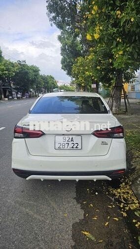 Ô tô Nissan Almera EL 2021 màu trắng