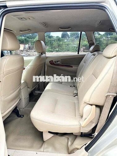Toyota Innova 2007 G - 18000 km