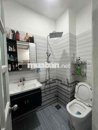 NHÀ BÁN, 168M2, 3 TẦNG,4 PHÒNG NGỦ,4WC, GÒ DẦU, TÂN PHÚ