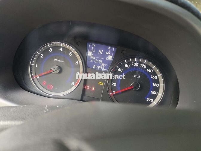 187 2015 1.4 AT Hatchback - 84000 km