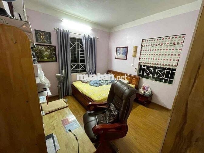 Giá Rẻ Như Tập Thể. Chung Cư Giải Phóng 65m 2PN giá nhỉnh 4 tỷ Có TL