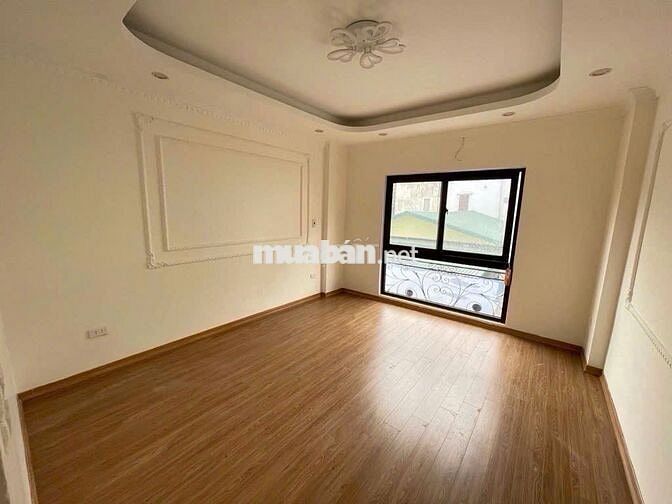 Nhà 206 Cổ Linh Đối Diện Aeon Long Biên Ô Tô Nhỏ Qua Cửa – 6.x tỷ