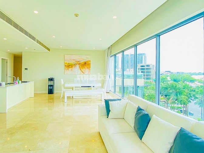 Căn hộ bán hoặc cho thuê tại Diamond Island view sông 4PN 233m2