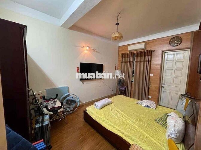 Giá Rẻ Như Tập Thể. Chung Cư Giải Phóng 65m 2PN giá nhỉnh 4 tỷ Có TL
