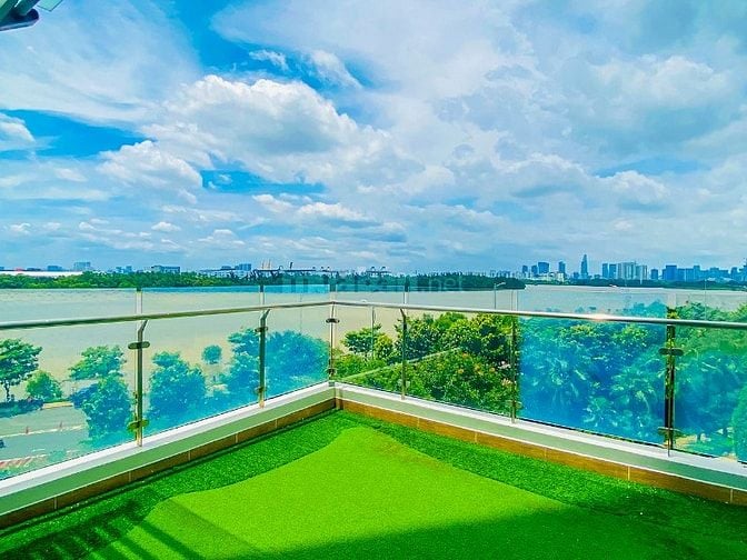Căn hộ bán hoặc cho thuê tại Diamond Island view sông 4PN 233m2