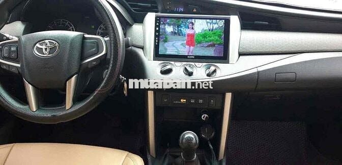 Toyota Innova 2019 2.0E - 72300 km