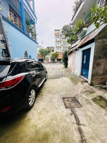 CHO THUÊ VILLA 7m x 16m Ngay Lottle Mart CityLand