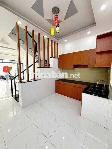 NHÀ ĐẸP 2 TẦNG, DT (4X12) M2, HẺM ĐẸP 3M, SÁT MẶT TIỀN, 4,86 TỶ CÒN TL
