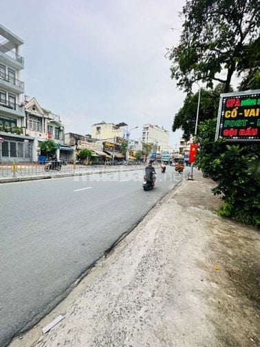 CHO THUÊ VILLA 7m x 16m Ngay Lottle Mart CityLand