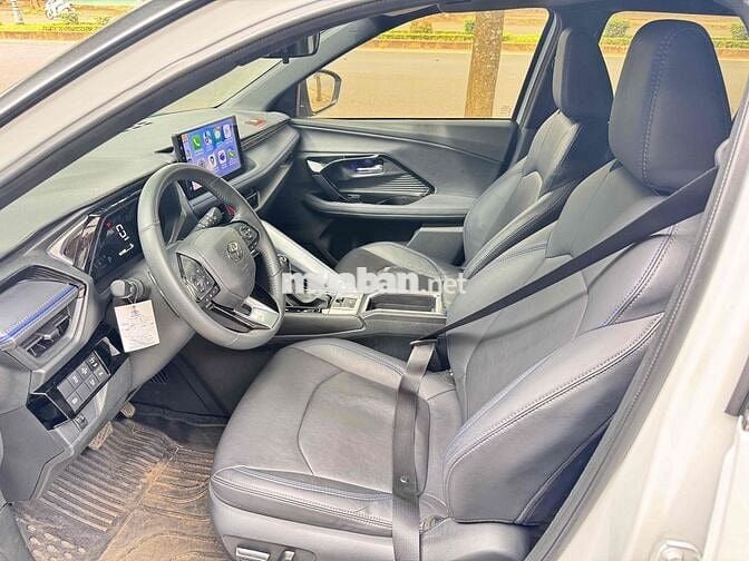 Yaris Cross bản Xăng Màu Trắng Ngọc Trai Cần Bán