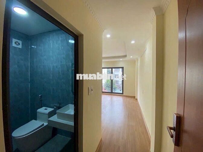 Nhà 206 Cổ Linh Đối Diện Aeon Long Biên Ô Tô Nhỏ Qua Cửa – 6.x tỷ