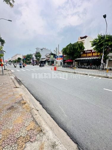 CHO THUÊ VILLA 7m x 16m Ngay Lottle Mart CityLand