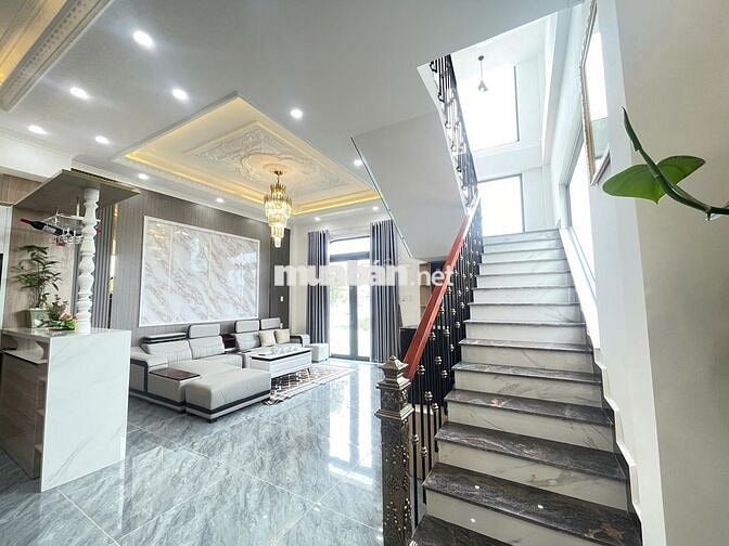 Bán Villa Đường Trình Hoài Đức Phường 11 Đà Lạt