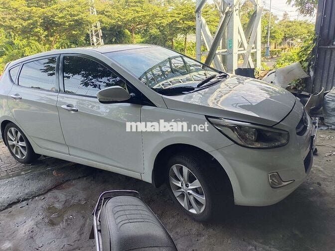187 2015 1.4 AT Hatchback - 84000 km