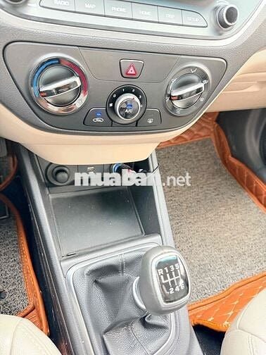 Bán xe Accent 2021 MT cực đẹp
