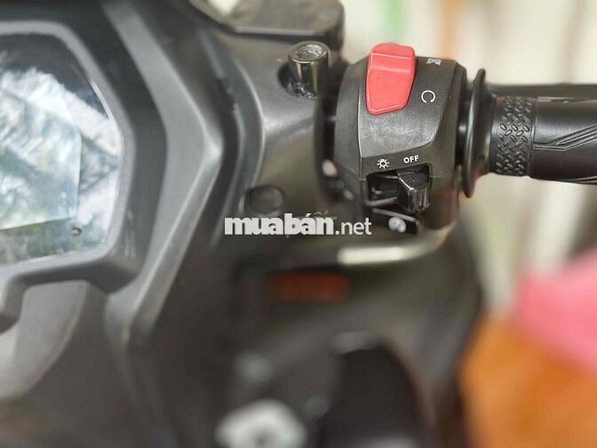 TÔI CẦN BÁN XE EXITER 155 VVA