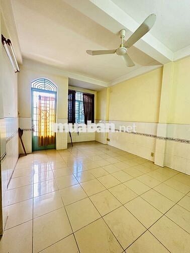 BÁN NHÀ MẶT TIỀN ĐƯỜNG 12 M BÌNH TÂN XÃ TÊN LỬA KHU VIP BUÔN BÁN NGON.