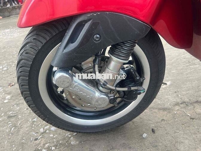 Vesspa sprint 2020 đỏ chery.