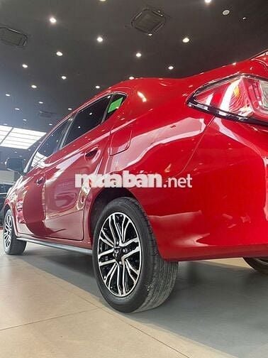 Mitsubishi Attrage 2023 1.2 CVT - 33000 km