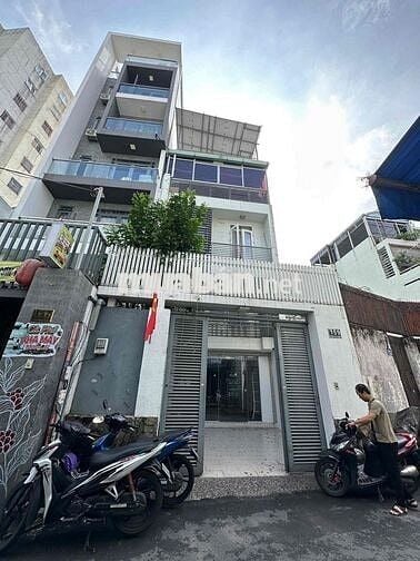 CHO THUÊ NHÀ 119 NGUYỄN ĐÌNH CHÍNH PHƯỜNG 11 QUẬN PHÚ NHUẬN