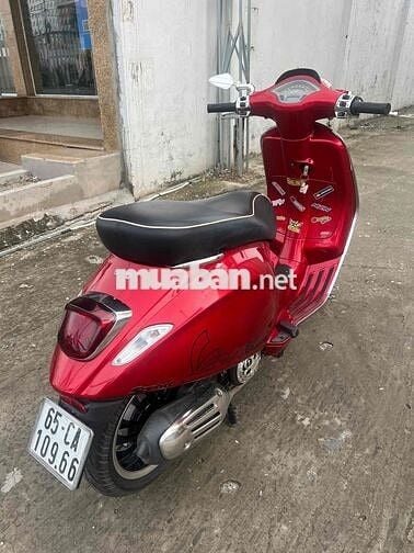 Vesspa sprint 2020 đỏ chery.