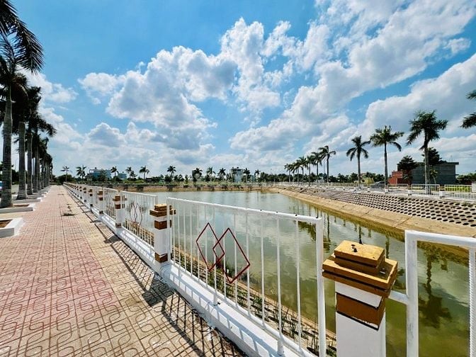 Bán gấp Đất View hồ tại khu dân cư Tây Nam Trung tâm thị trấn Thủ Thừa