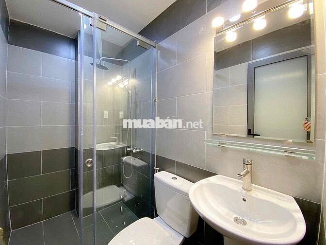 Cho Thuê Căn Hộ Studio 40m2 Full NT Cửa Sổ Ngay Lê Văn Sỹ PCCC Đầy Đủ