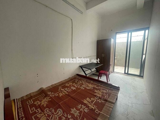 phòng trọ 18m2 đường Lê trọng Tấn giá 2,2 triệu