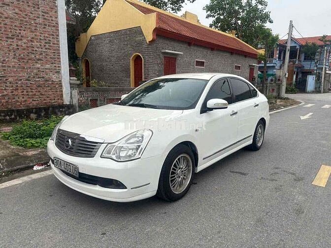 Nissan Bluebird 2009 - 185757 km