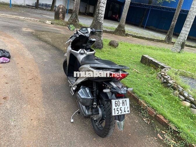 bán Vario 150cc. so vip. gop