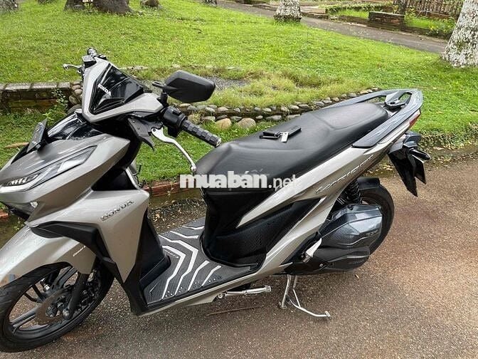 bán Vario 150cc. so vip. gop