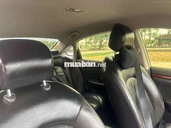 Nissan Bluebird 2009 - 185757 km