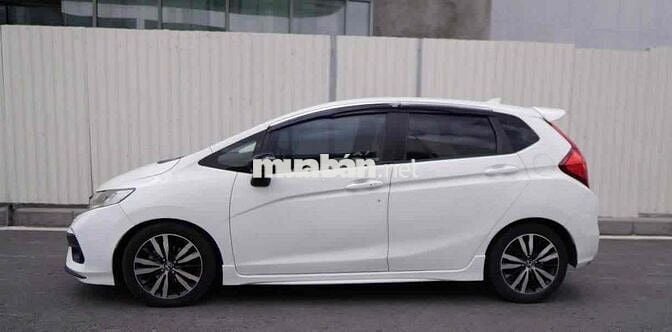 Honda Jazz 2019 1.5 RS - 36000 km gia đình sài kỹ